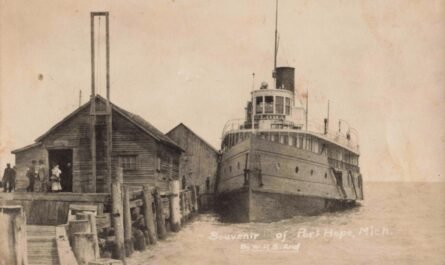 Sidewheel Steamer FLORA at Port Hope