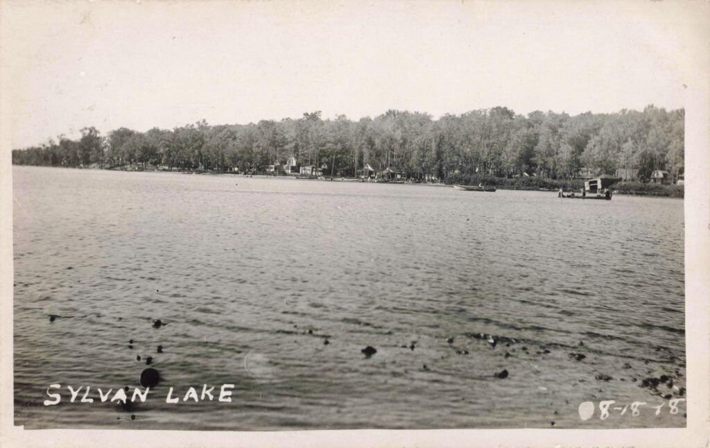 Sylvan Lake in Oakland County