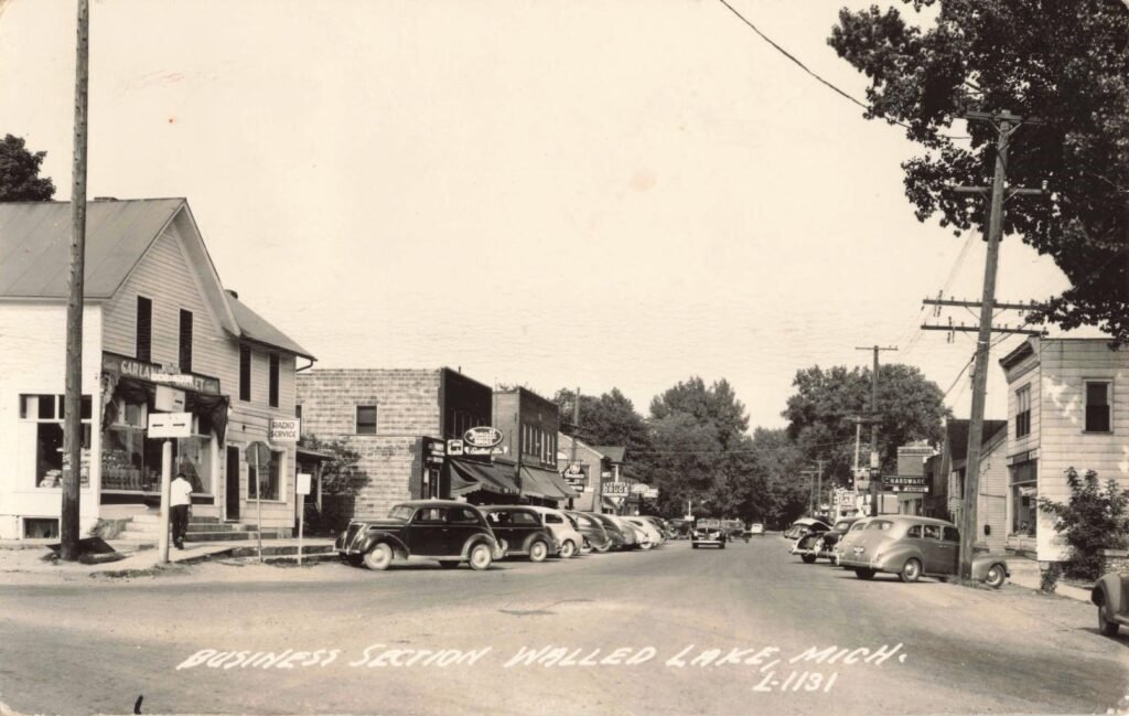 Business Section Walled Lake