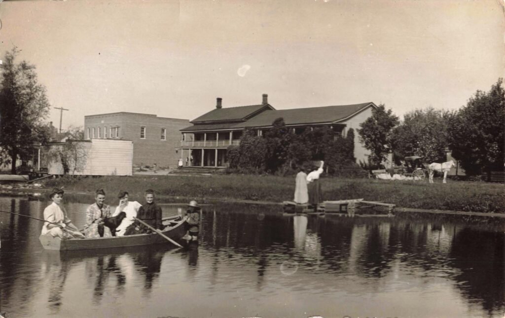 Walled Lake Boat Ride