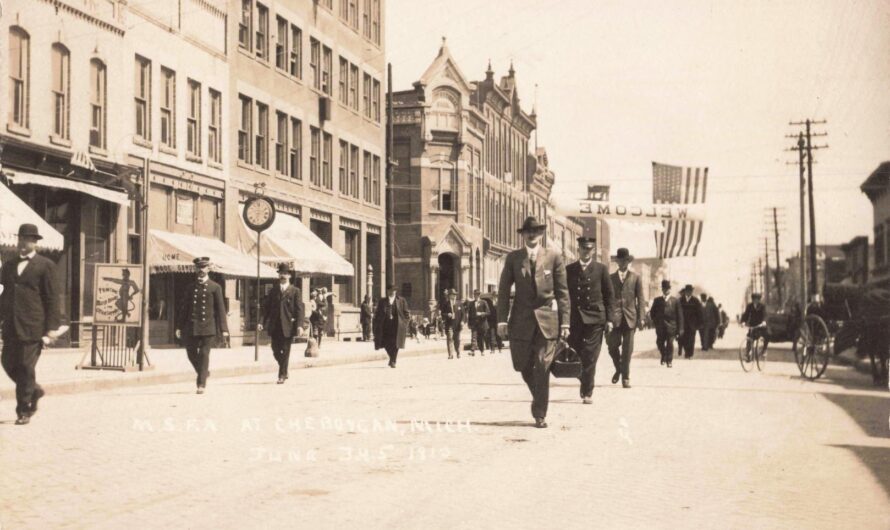 History of Cheboygan Michigan – A River Town Between Timber and the Great Lakes (1840 – 1940) – Video