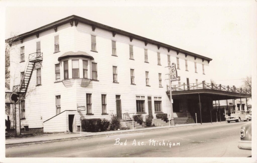 Hotel Morrow - Bad Axe, Michigan
