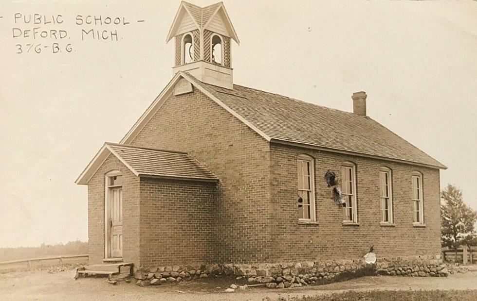  Deford Public School, early twentieth century. The schoolhouse stands for the local district-school system that served the farms and village households of Novesta Township. 