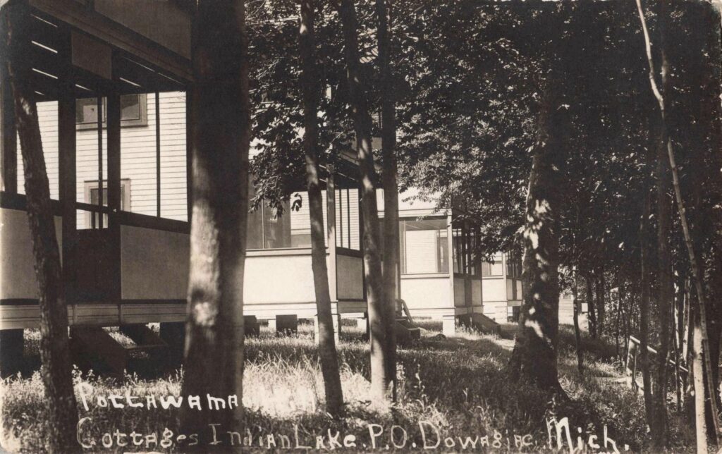Pottawama, Cottages Indian Lake, 1919.