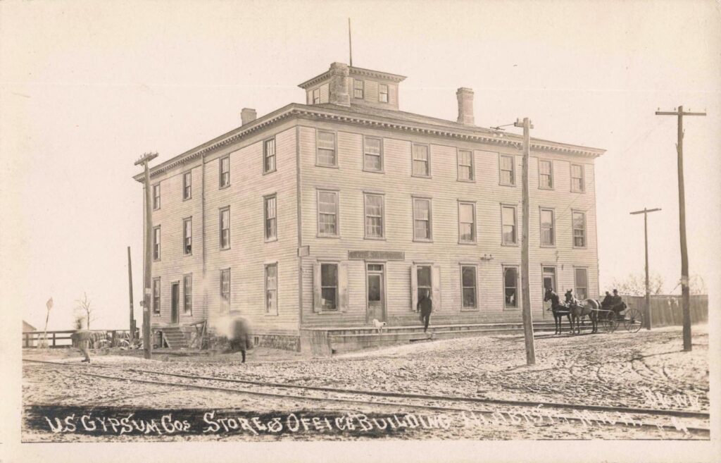 U.S. Gypsum Co.’s Store & Office Building, Alabaster, Mich.