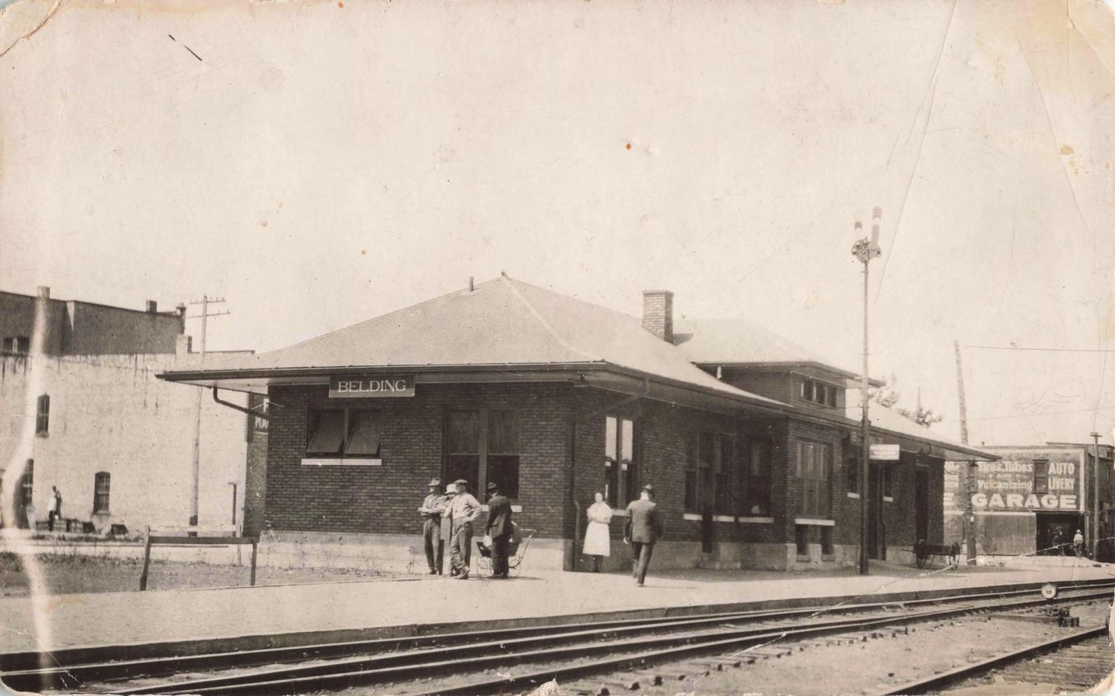 Dazzling History Of Belding Michigan: Silk And River Town Life (1871-1940)