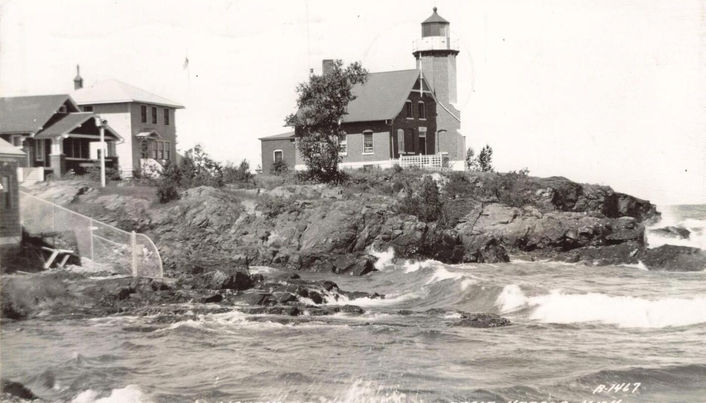 Eagle Harbor Lighthouse Eagle Harbor, Mich.