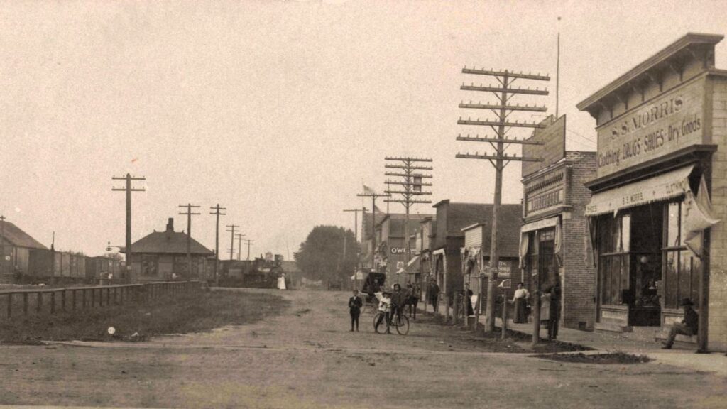 Pinconning Street Scene Early 1900s