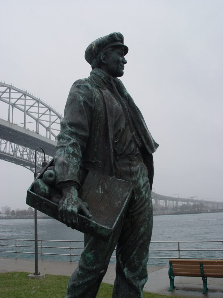 Statue of Thomas Edison at Port Huron