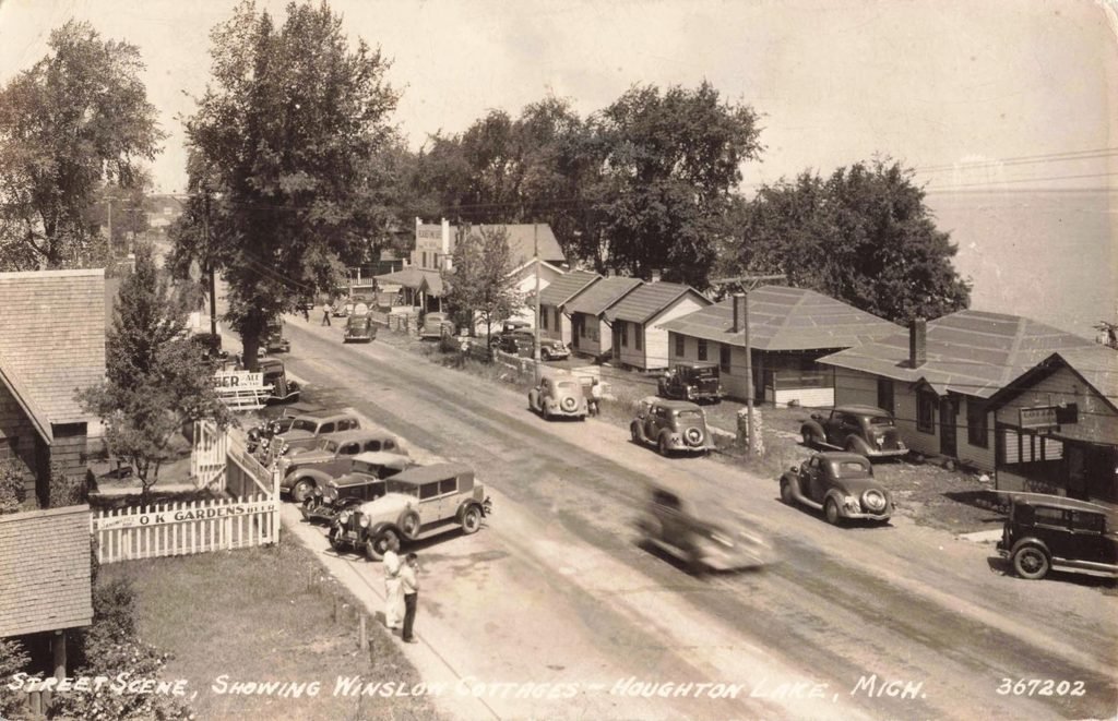 Winslow Cottages Houghton Lake Michigan 1930s roadside cabins and vintage automobiles
