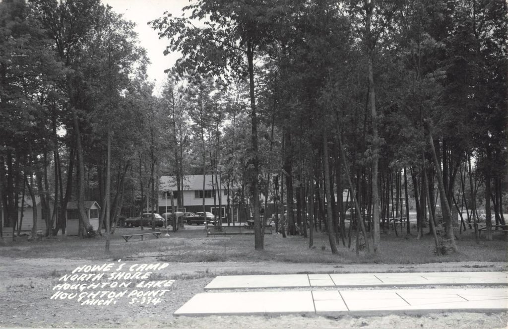 Howes Camp north shore Houghton Lake Michigan historic cottage resort